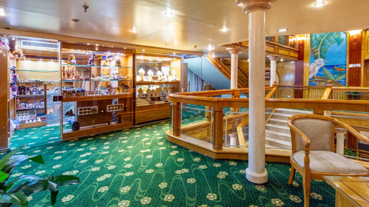 رحلة الباخرة شاتو لافاييت